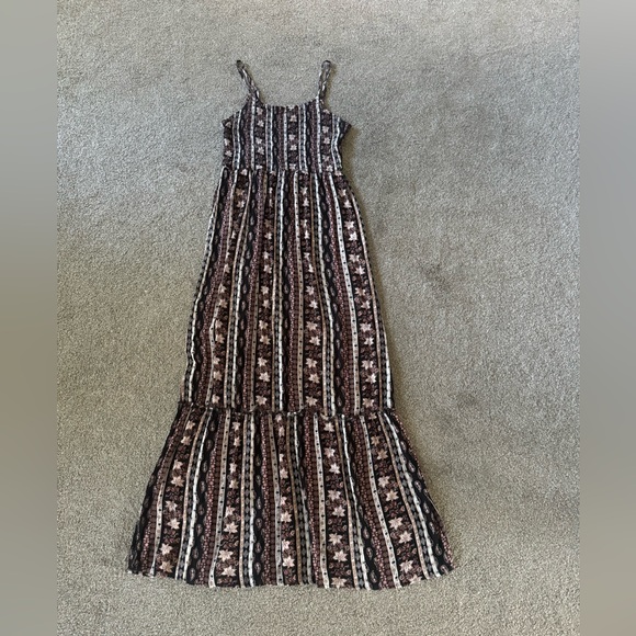 SO Goods for Life Bodycon Maxi Ruffled Dress size M Ditsy Flower smocked bust - Picture 2 of 10